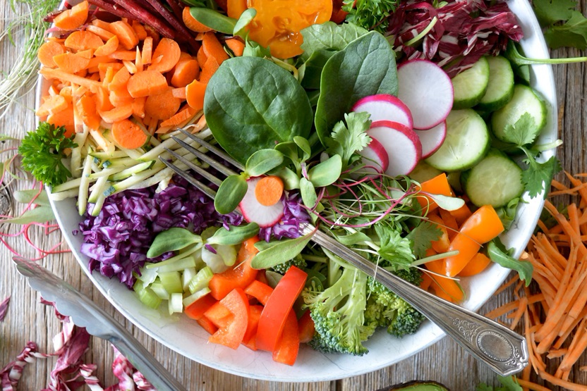 Lee más sobre el artículo La picadora de verdura: un gran aliado en tu cocina